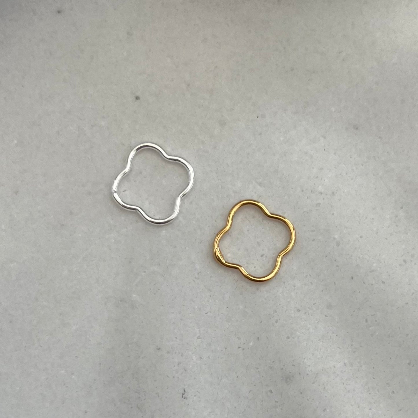 Clover Connector • Classic