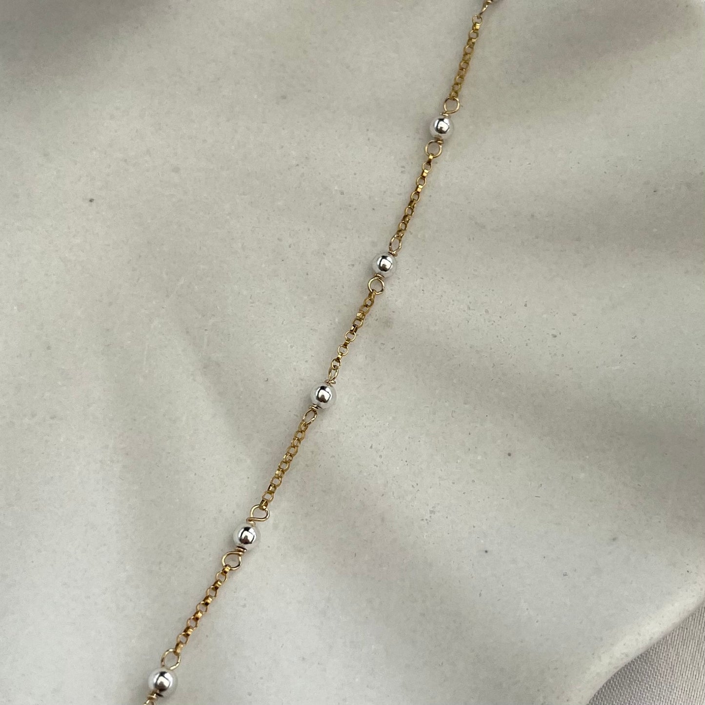 Mixed Satellite Chain • 1.3mm with 3mm Balls