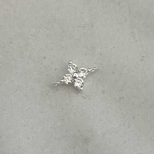 Four Leaf Clover Connector